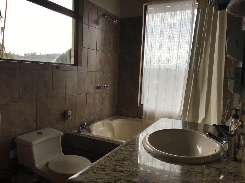 Hosteria Quinta San Miguel Ибара Екстериор снимка